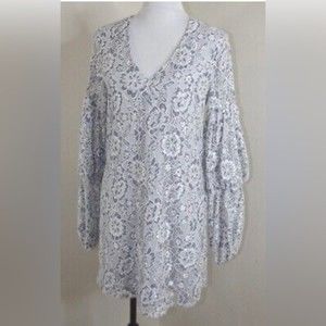 WAYF Where Are You From? Puff-sleeve lace dress, size S, long sleeve mini length